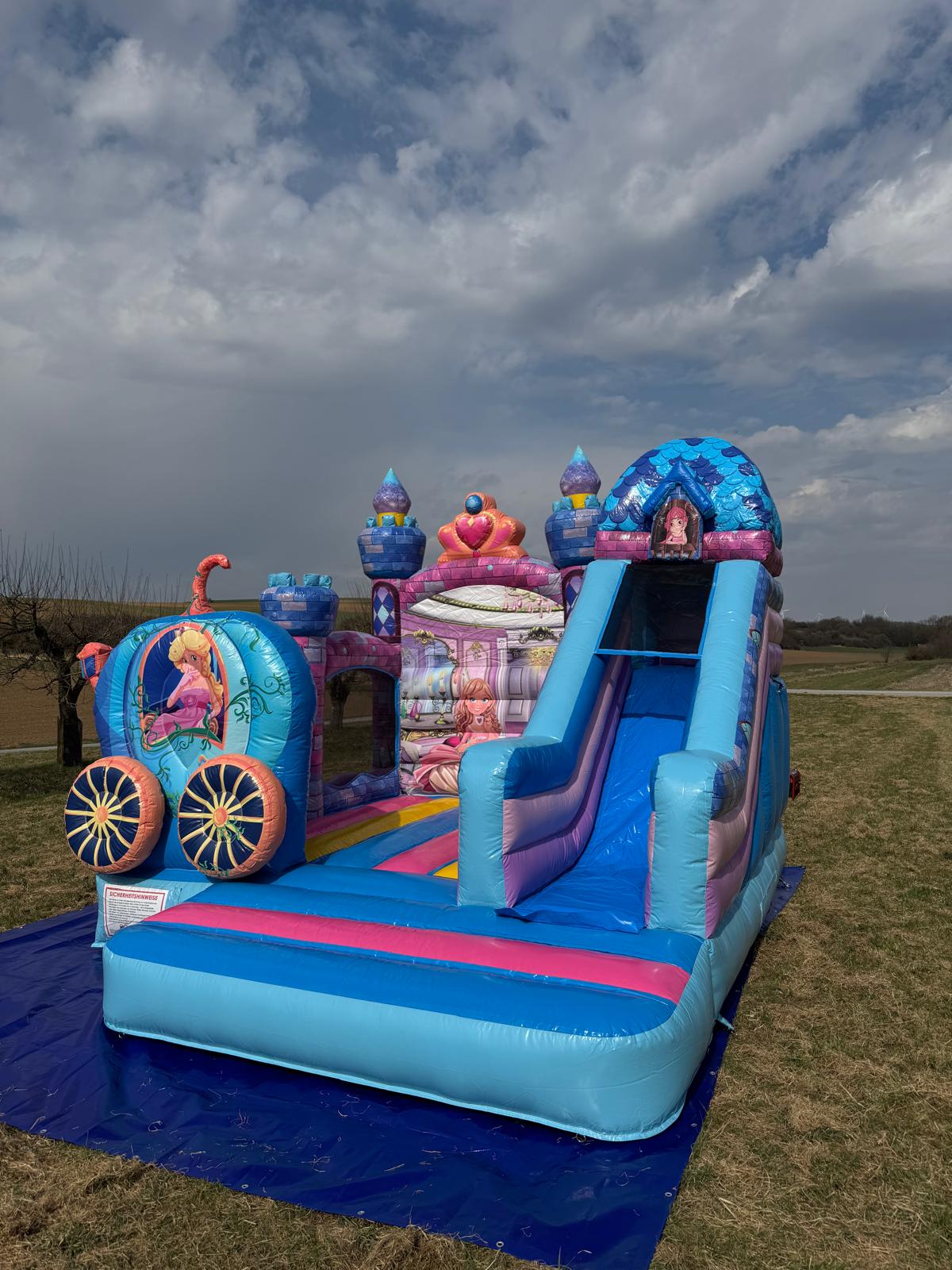 Hüpfburg Märchenschloss